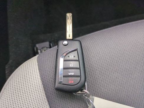 Certified 2024 Toyota Corolla LE FWD image 25