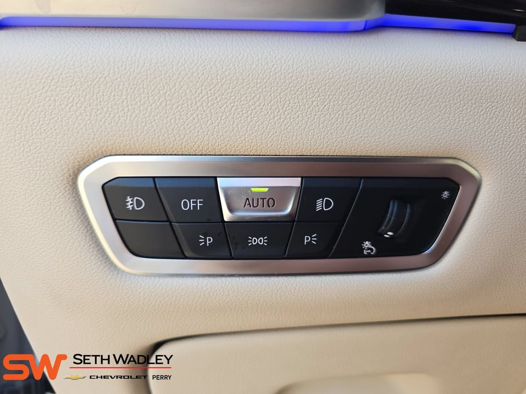 Used 2020 BMW X5 xDrive40i w/ Premium Package AWD/4WD image 26