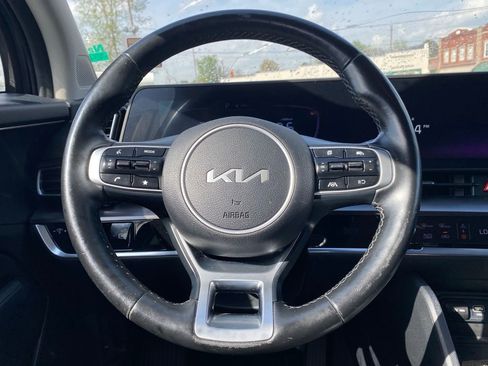 Used 2023 Kia Sportage EX image 10