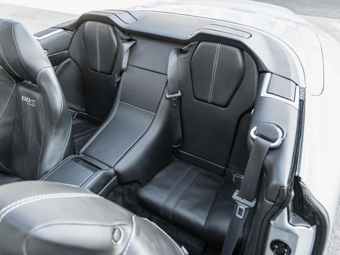 Used 2010 Aston Martin DBS Volante image 22