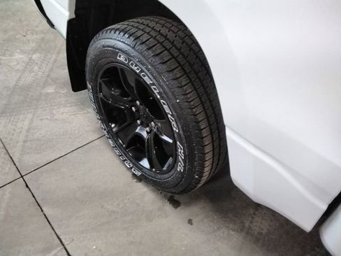 Used 2022 RAM 1500 Big Horn image 18