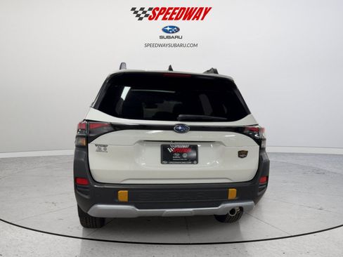 Used 2026 Subaru Forester Wilderness AWD/4WD image 8