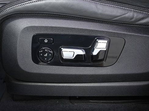 Used 2020 BMW X5 xDrive40i w/ M Sport Package AWD/4WD image 14