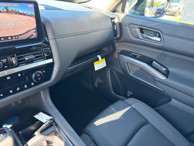 New 2026 Nissan Pathfinder SL AWD/4WD image 48