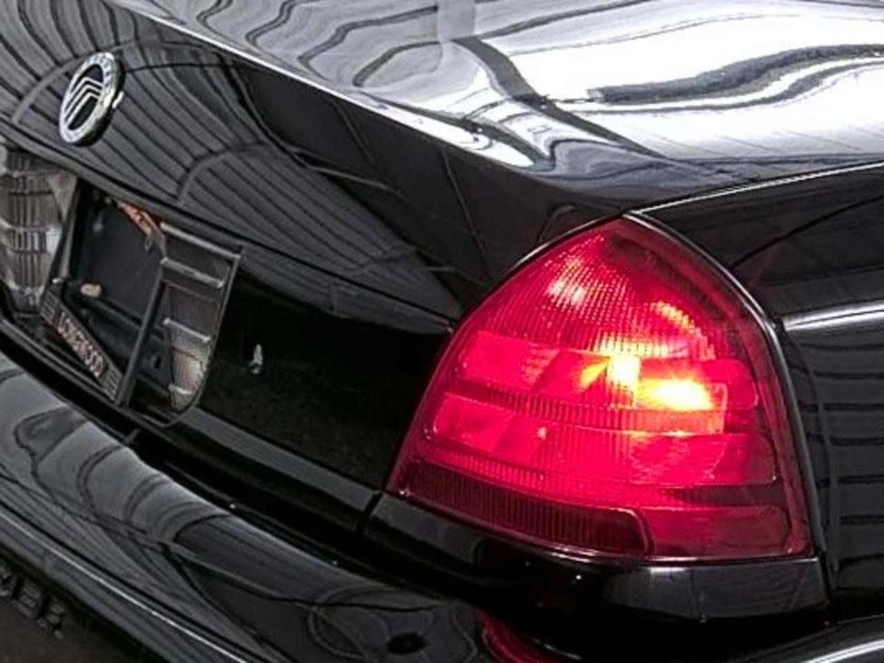 Used 2003 Mercury Marauder RWD image 8