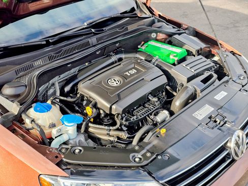 Used 2016 Volkswagen Jetta SEL image 43