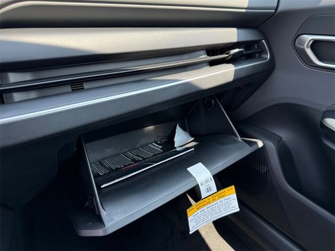 New 2025 Kia K4 LXS image 29