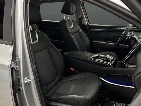 Used 2024 Hyundai Tucson Limited image 25