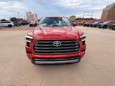 Used 2025 Toyota Sequoia Limited w/ Tow Technology Package AWD/4WD image 11
