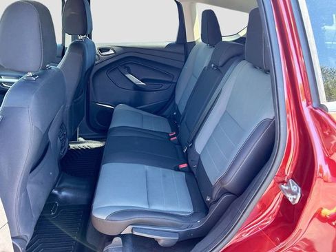 Used 2016 Ford Escape SE w/ Equipment Group 201A AWD/4WD image 25