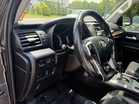 Used 2015 Toyota 4Runner Limited AWD/4WD image 12