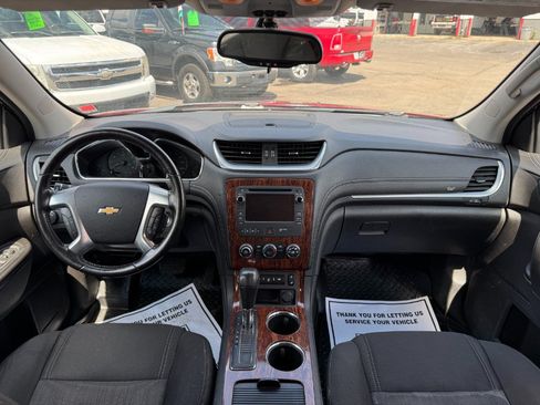 Used 2014 Chevrolet Traverse LT AWD/4WD image 22