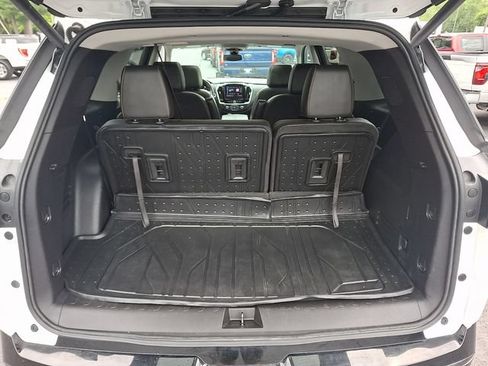Used 2020 Chevrolet Traverse Premier w/ Redline Edition AWD/4WD image 31