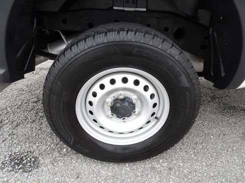 Used 2020 Ford Ranger XL image 47