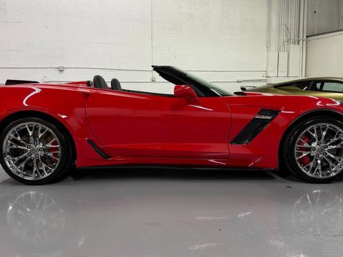 Used 2019 Chevrolet Corvette Z06 image 11