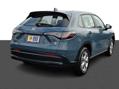 Certified 2023 Honda HR-V LX image 6