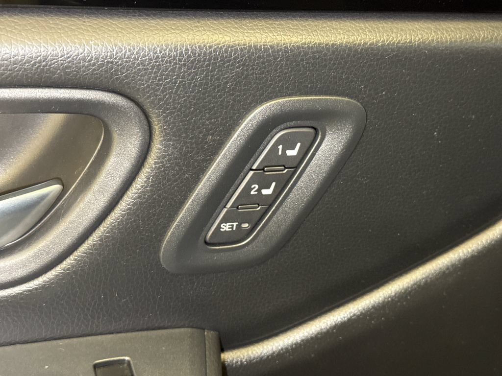 Certified 2025 Honda Pilot EX-L image 21
