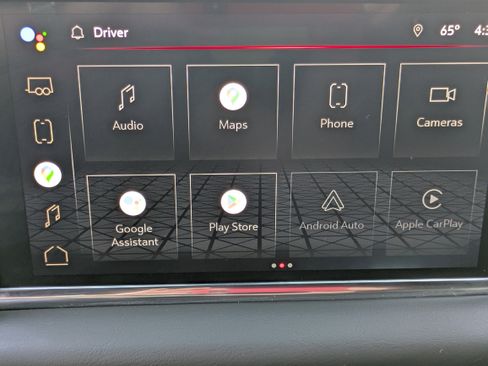 Used 2022 GMC Yukon Denali w/ Advanced Technology Package image 25