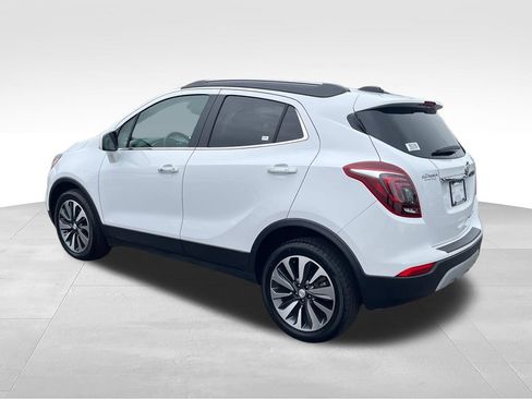 Used 2021 Buick Encore Preferred FWD image 3