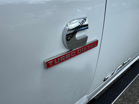 Used 2026 RAM 3500 Laramie AWD/4WD image 16