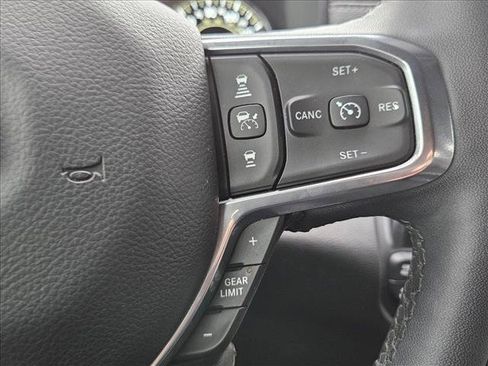 Used 2025 RAM 1500 Laramie w/ Sport Appearance Package AWD/4WD image 16