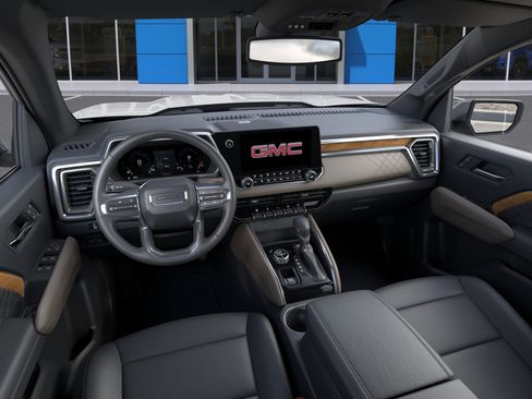 New 2026 GMC Canyon Denali AWD/4WD image 16