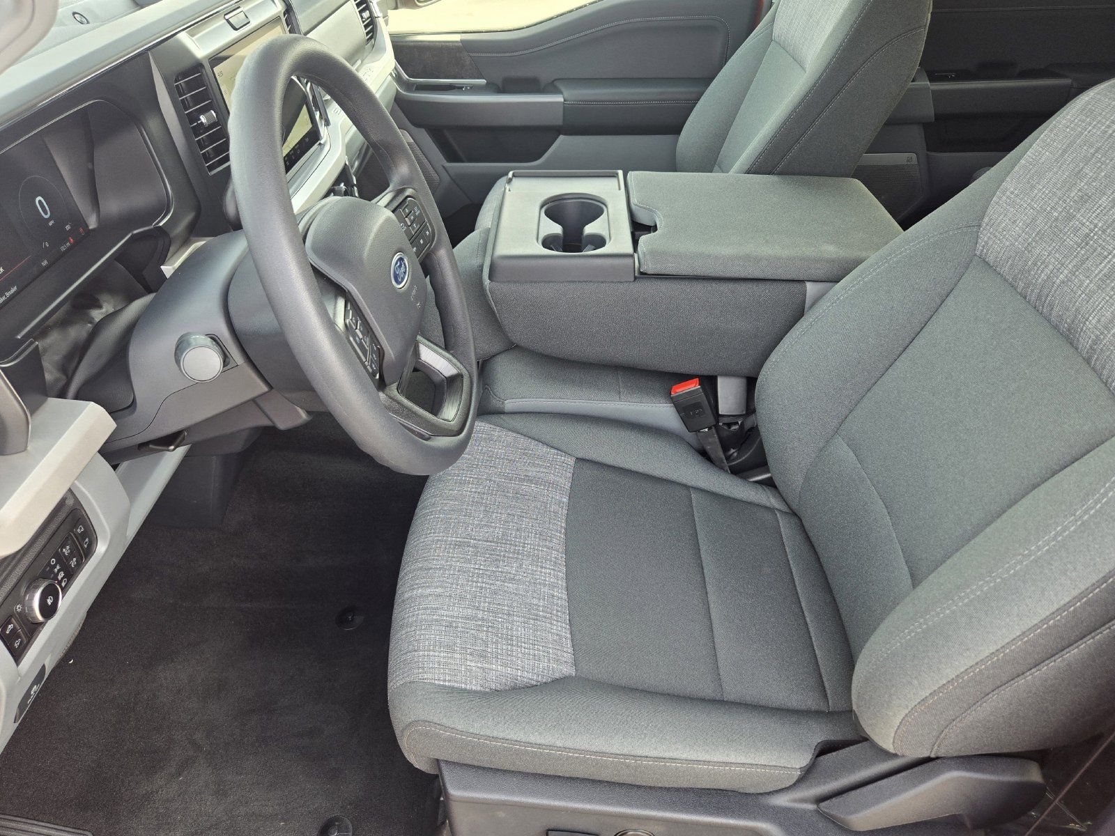 New 2026 Ford F350 XLT w/ XLT Premium Package RWD image 15