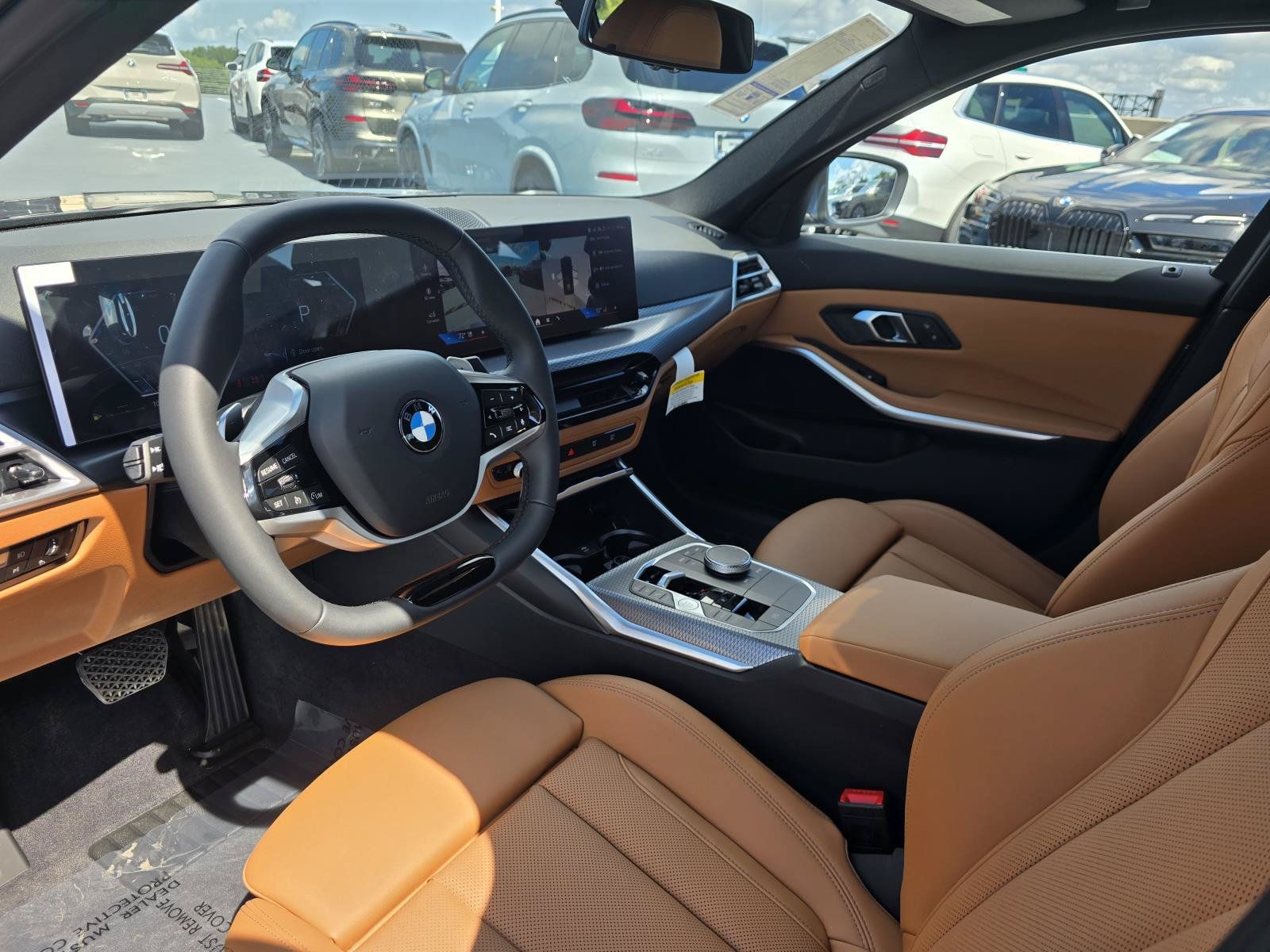 New 2026 BMW 330i Sedan w/ Convenience Package RWD image 7