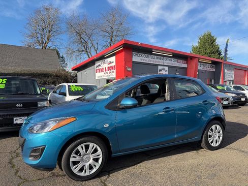 Used 2012 MAZDA MAZDA2 Sport image 1