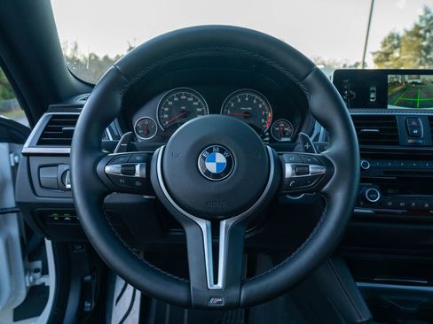 Used 2017 BMW M4 Coupe image 23