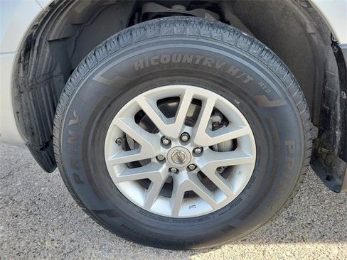 Used 2018 Nissan Frontier SV image 32