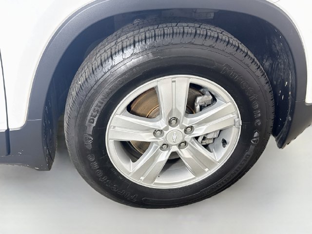 Used 2021 Chevrolet Trax LS FWD image 29