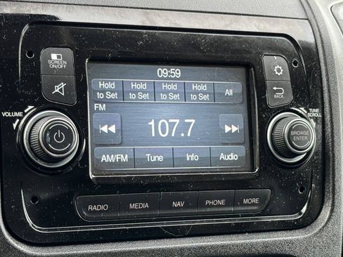 Used 2019 RAM ProMaster 3500 w/ Premium Appearance Group FWD image 31