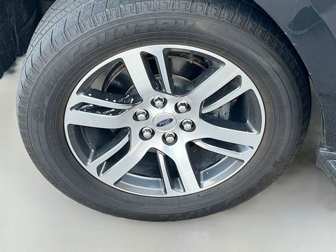 Used 2024 Ford Expedition Max Limited AWD/4WD image 34