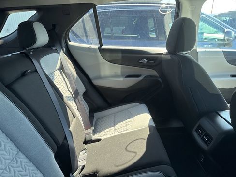 Used 2022 Chevrolet Equinox LT FWD image 8