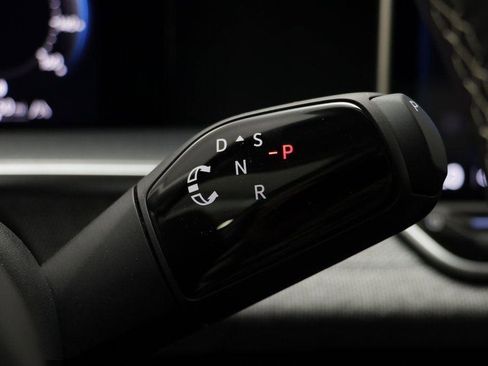 New 2025 Volkswagen Tiguan S image 12