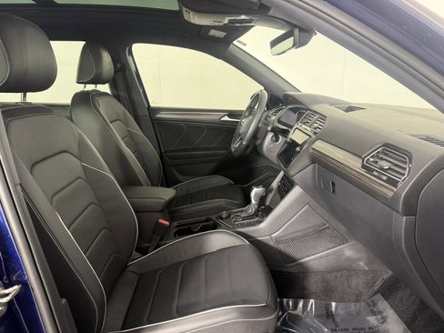 Used 2024 Volkswagen Tiguan SEL R-Line image 10