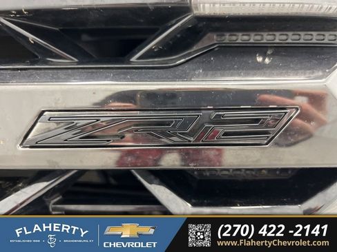 Used 2023 Chevrolet Silverado 1500 ZR2 w/ Technology Package AWD/4WD image 18