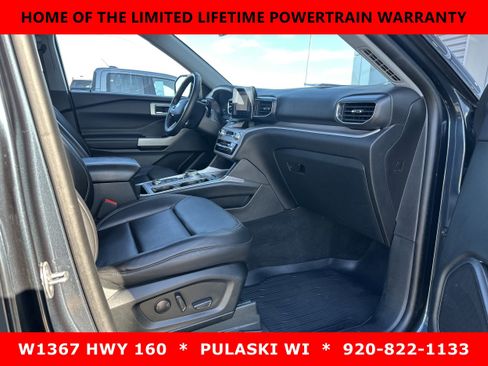 Used 2023 Ford Explorer XLT w/ Equipment Group 202A image 3