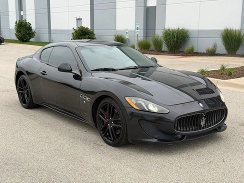 Used 2014 Maserati GranTurismo MC RWD image 3