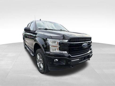 Used 2018 Ford F150 Lariat w/ Equipment Group 502A Luxury AWD/4WD image 3