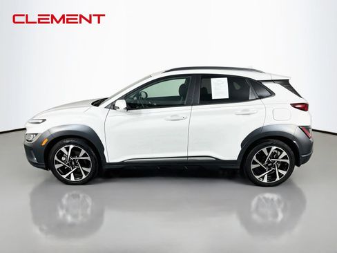 Used 2022 Hyundai Kona Limited w/ Cargo Package FWD image 5