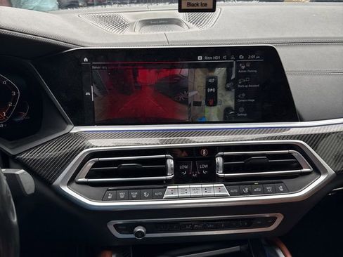 Used 2021 BMW X6 M50i w/ Executive Package image 15