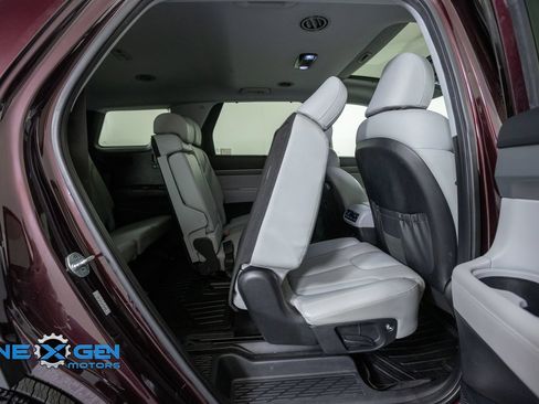 Used 2022 Hyundai Palisade SEL w/ 8P Bench Seat Package AWD/4WD image 39