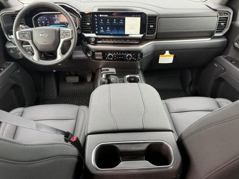 New 2026 Chevrolet Silverado 1500 LT Trail Boss w/ LT Trail Boss Premium Package AWD/4WD image 6