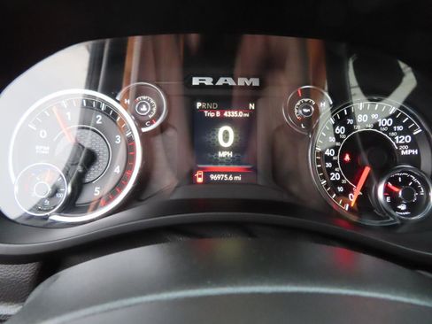 Used 2024 RAM 3500 Big Horn w/ Night Edition image 32