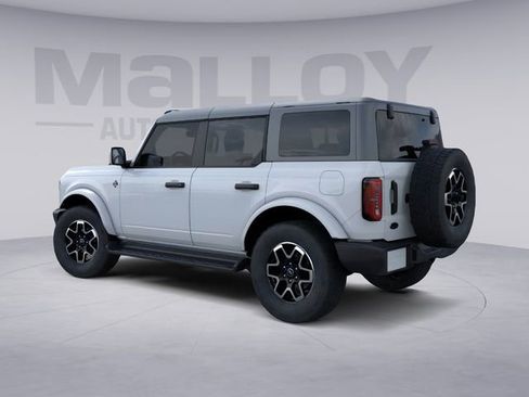 New 2026 Ford Bronco Outer Banks AWD/4WD image 4