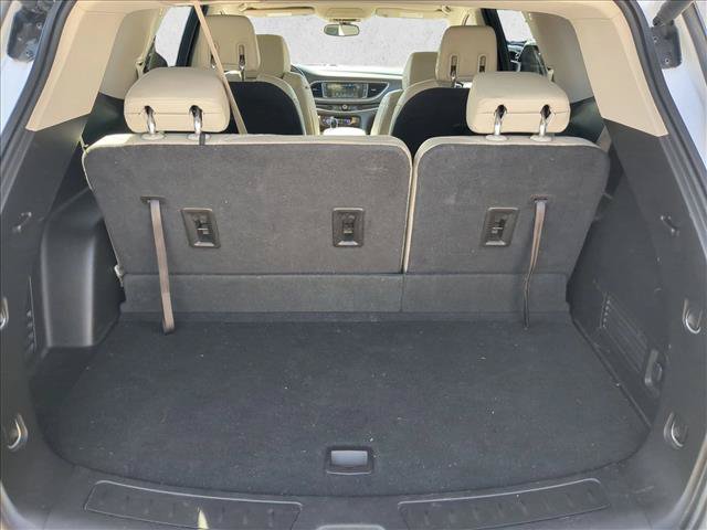 Used 2018 Buick Enclave Essence FWD image 6