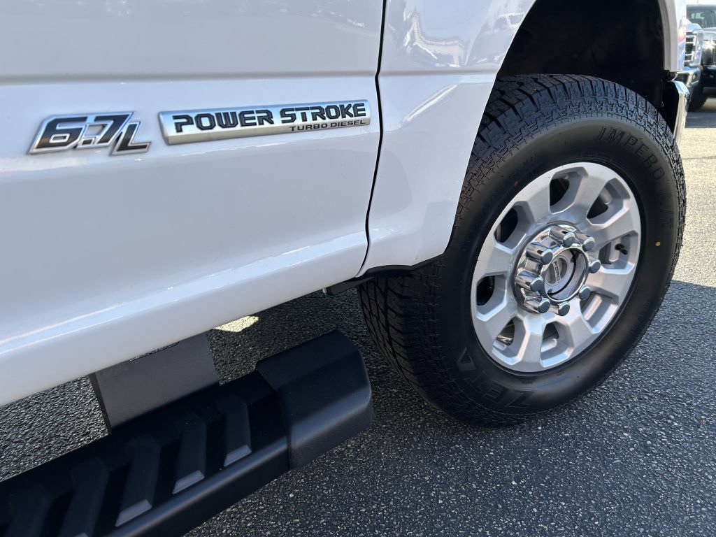 Used 2022 Ford F250 XLT w/ XLT Value Package AWD/4WD image 18