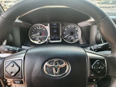 Used 2021 Toyota Tacoma Limited w/ Nightshade Package AWD/4WD image 15